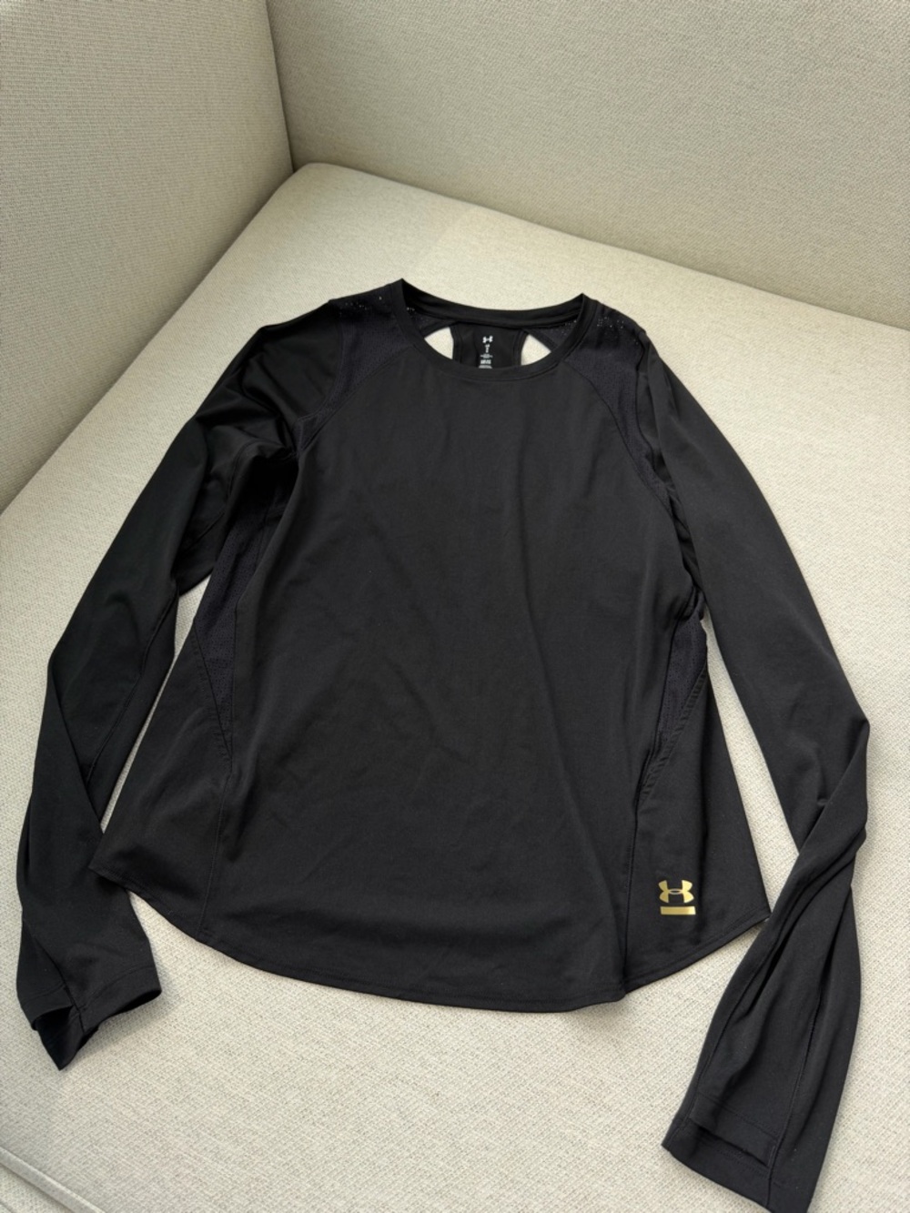 Under Armour Black Long Sleeve Training Top Women’s Size L HeatGear Athletic